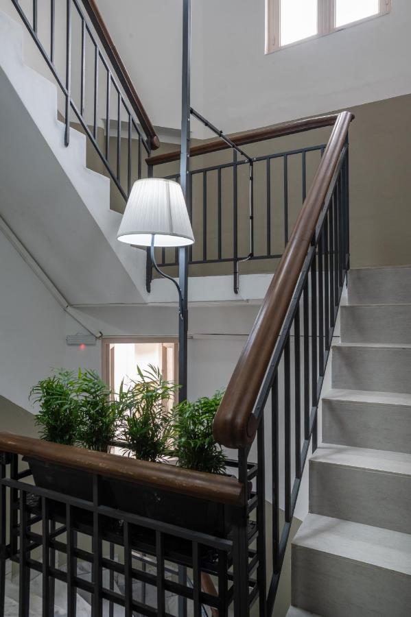 Polytimon, An Athenian Neoclassical Apartment エクステリア 写真